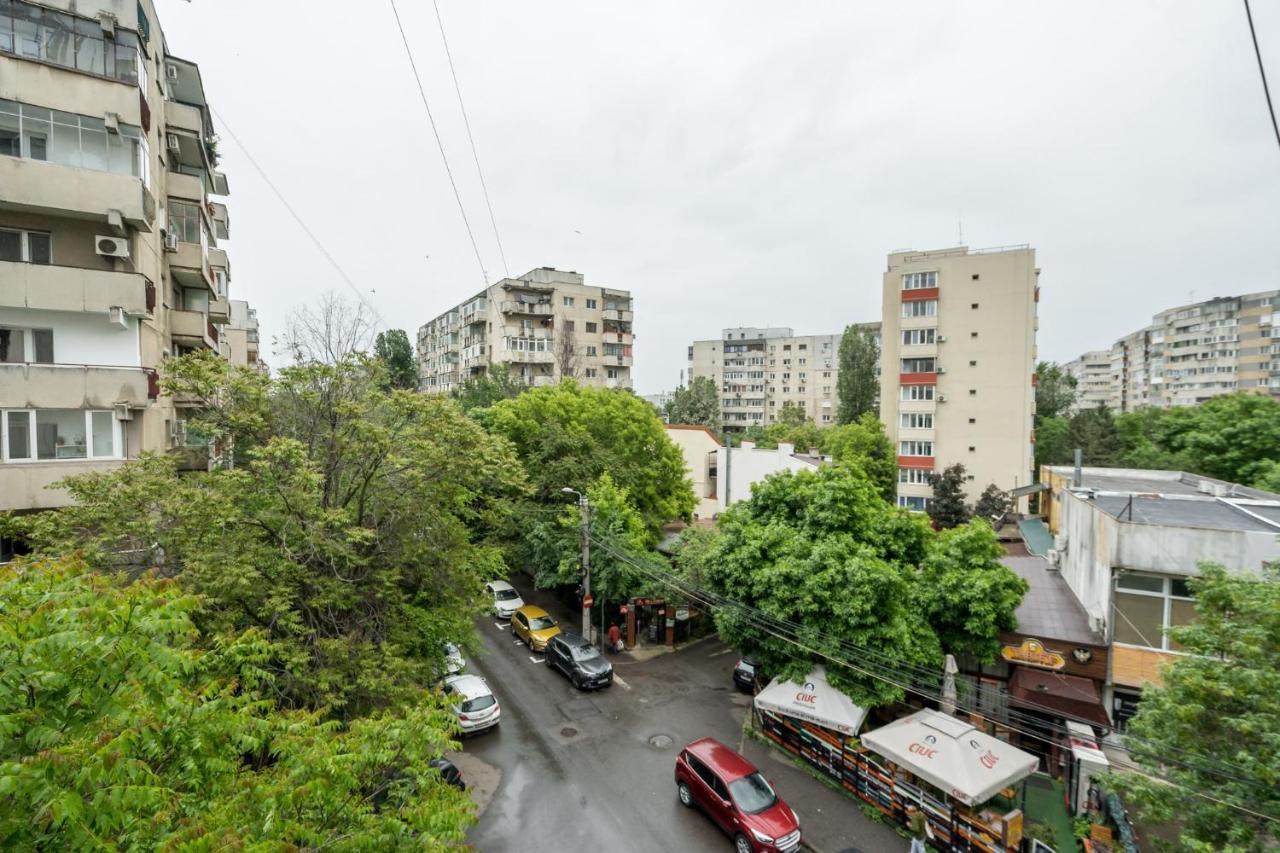 Felicity Apartment By The Park Бухарест Экстерьер фото